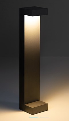 POSTE BALIZADOR LED FRANKFURT 7W 3000K PRETO BIVOLT - STELLA