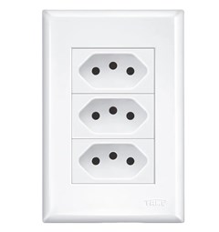 TOMADA DE EMBUTIR C/PLACA TRIPLA 2P+T 20A 250V EVIDENCE BRANCA - FAME